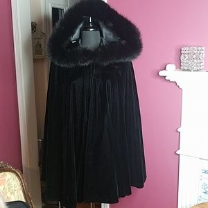 Exclusive design cape